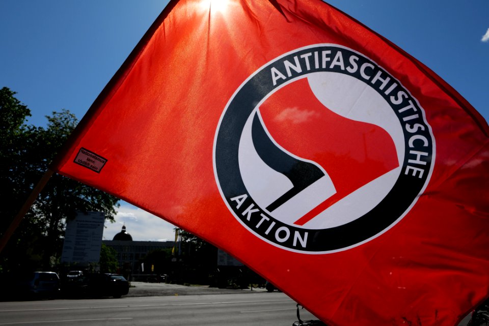 Antifascist RCC bicycle demonstration Berlin 2020-05-30 11