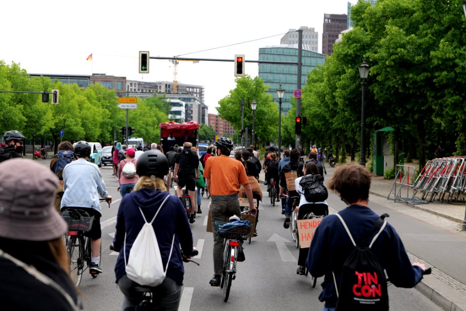 Antifascist RCC bicycle demonstration Berlin 2020-05-23 41