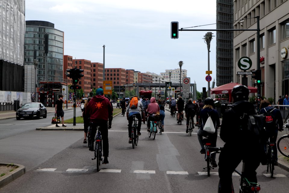 Antifascist RCC bicycle demonstration Berlin 2020-05-23 47