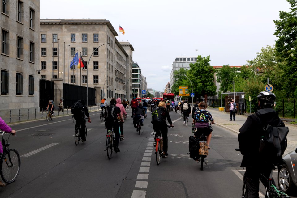 Antifascist RCC bicycle demonstration Berlin 2020-05-23 54