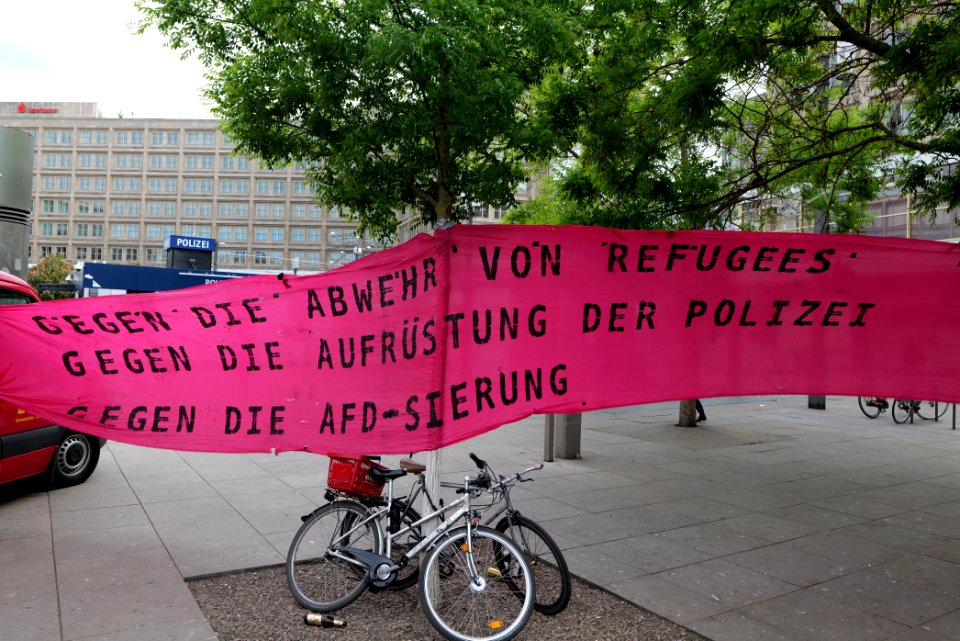 Antifascists on Alexanderplatz Berlin 2020-05-16 14