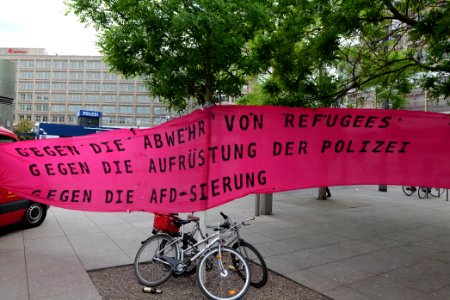 Antifascists on Alexanderplatz Berlin 2020-05-16 14