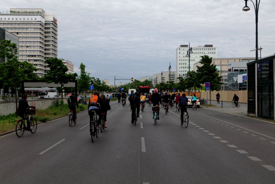 Antifascist RCC bicycle demonstration Berlin 2020-05-23 72