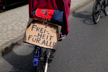 Antifascist RCC bicycle demonstration Berlin 2020-05-23 31