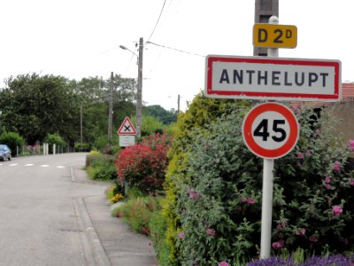 Anthelupt (M-et-M) city limit sign