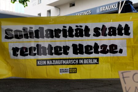 Antifascists on Memhardstraße Berlin 2020-05-16 15