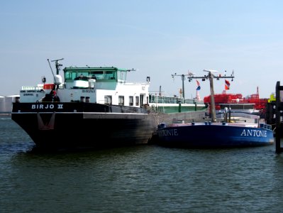 Antonie - ENI 02330094 & Birjo II - ENI 06002143, Port of Rotterdam