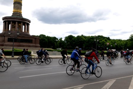 Antifascist RCC bicycle demonstration Berlin 2020-05-30 35