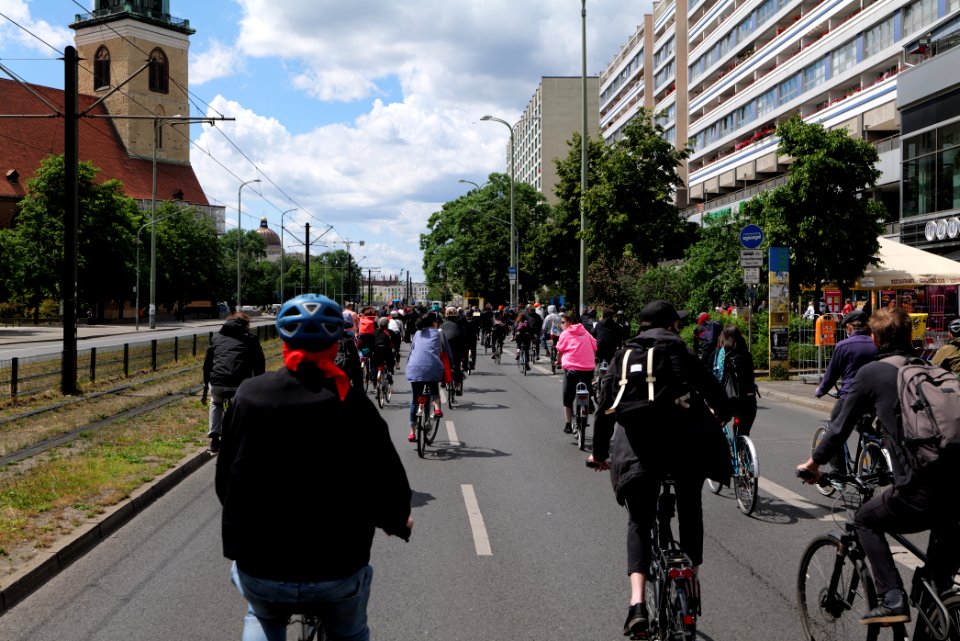 Antifascist bicycle demonstration Berlin 2020-06-06 03