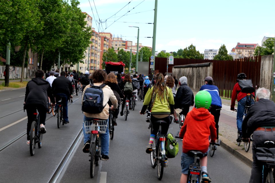 Antifascist RCC bicycle demonstration Berlin 2020-05-30 58