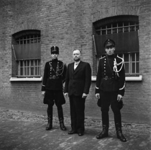 Anton Mussert, Bestanddeelnr 900-2933