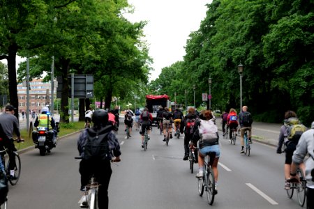 Antifascist RCC bicycle demonstration Berlin 2020-05-30 38