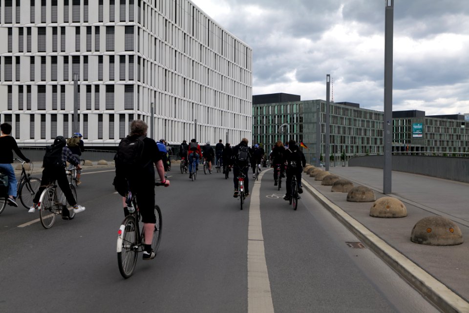 Antifascist RCC bicycle demonstration Berlin 2020-05-30 44