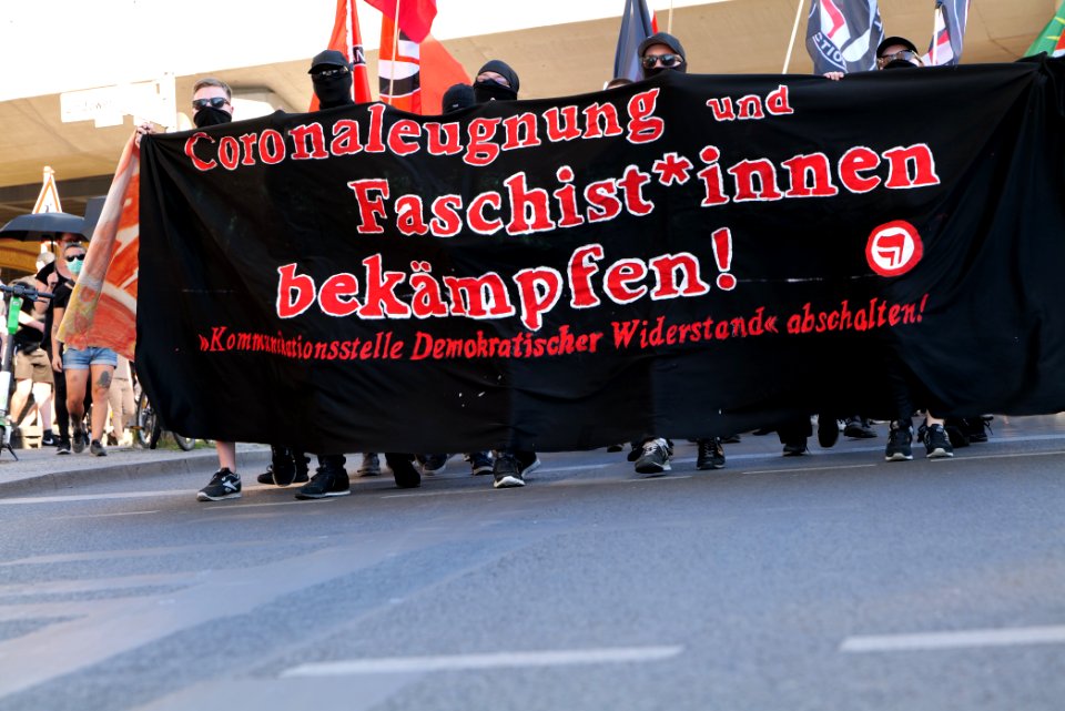 Antifascist demonstration against KDW in Berlin-Wedding 2020-07-31 17