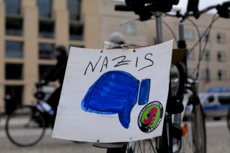 Antifascist bicycle demonstration Berlin 2021-03-20 07
