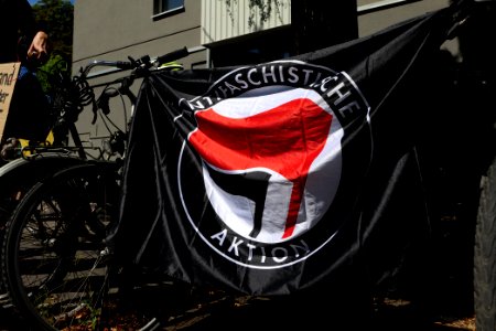 Antifascist bicycle demonstration Berlin 2020-08-01 11