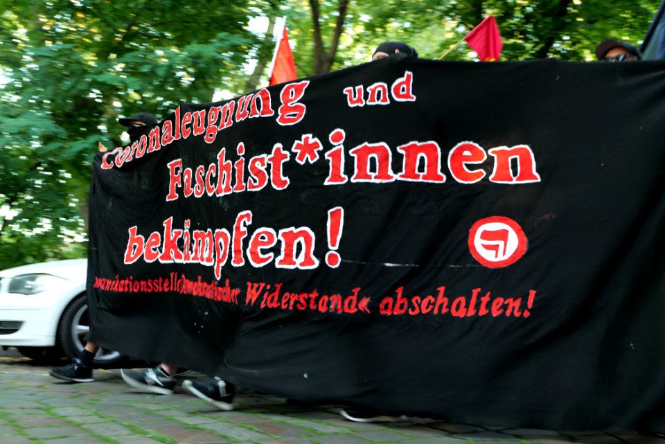 Antifascist demonstration against KDW in Berlin-Wedding 2020-07-31 50