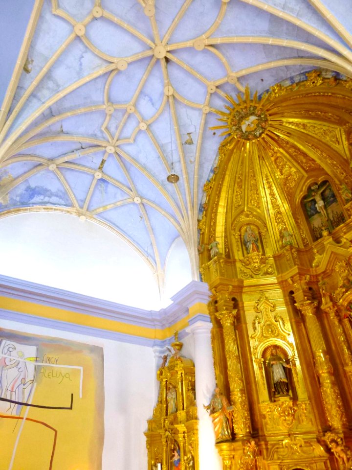 Antezana - Iglesia de San Miguel Arcángel, retablo mayor 13