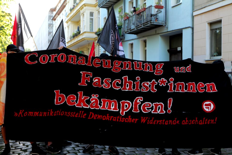 Antifascist demonstration against KDW in Berlin-Wedding 2020-07-31 41