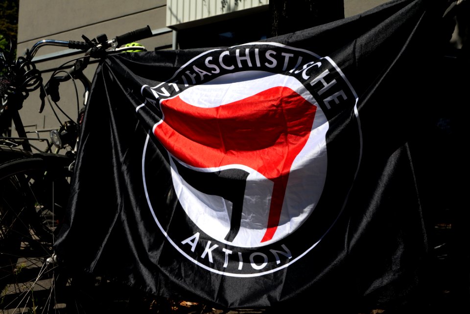 Antifascist bicycle demonstration Berlin 2020-08-01 12