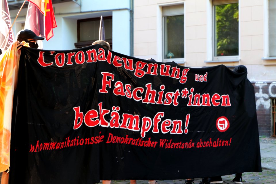 Antifascist demonstration against KDW in Berlin-Wedding 2020-07-31 39