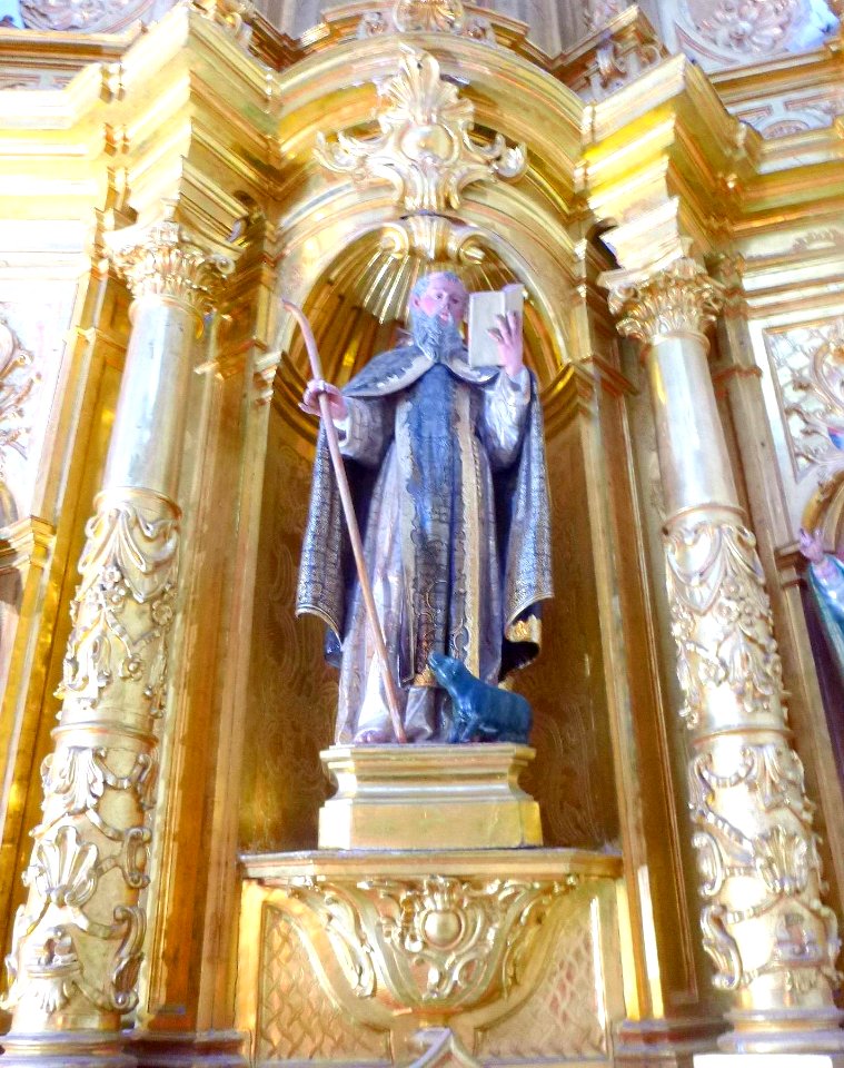 Antezana - Iglesia de San Miguel Arcángel, interior 08