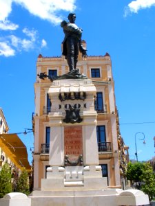 Antequera - Monumento al Capitán Vicente Moreno Baptista 2