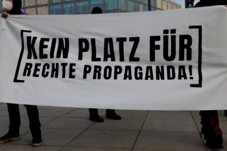 Antifascist protest Berlin Alexanderplatz 2021-03-28 02