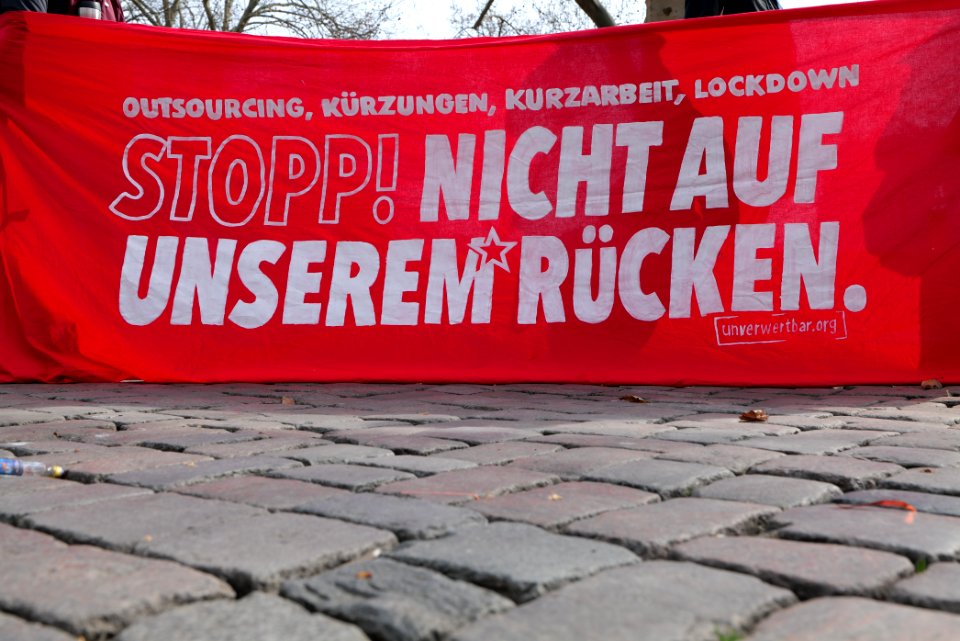 Antifascist protest Berlin Nettelbeckplatz 2021-03-28 02