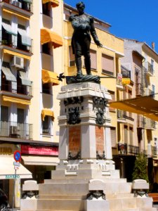 Antequera - Monumento al Capitán Vicente Moreno Baptista 1