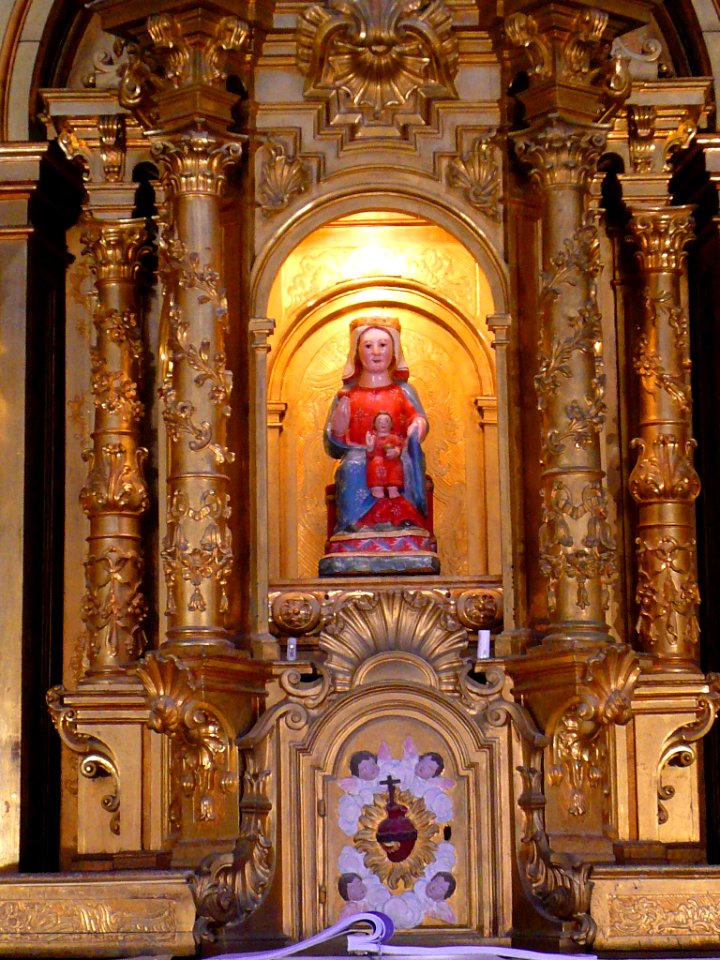 Antezana - Iglesia de San Miguel Arcángel, retablo mayor 06
