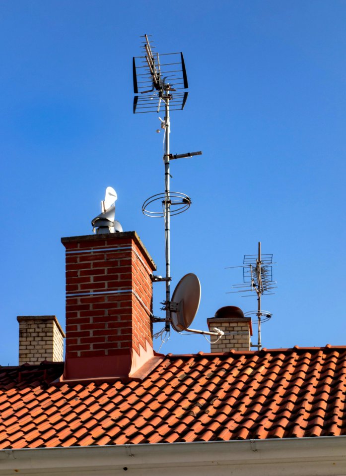 Antennae on the roof of Gamla Strandgatan 12, Gamlestan, Lysekil