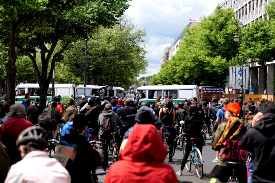 Antifascist bicycle demonstration Berlin 2020-06-06 23