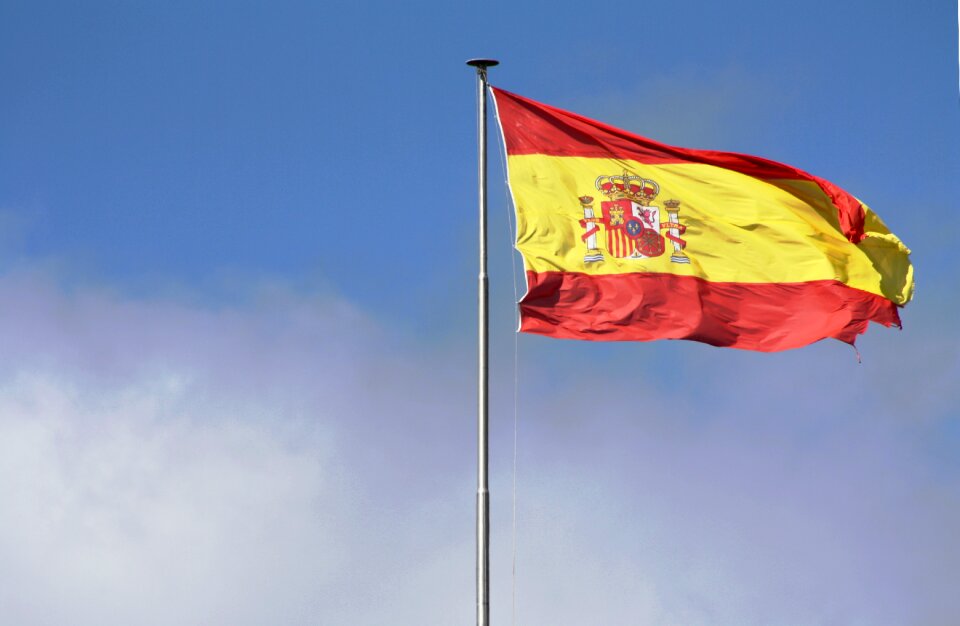 Sky coat of arms wave