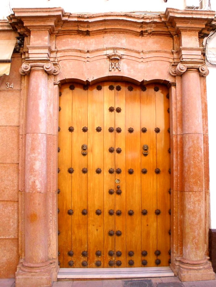 Antequera - Portal en la Calle Lucena