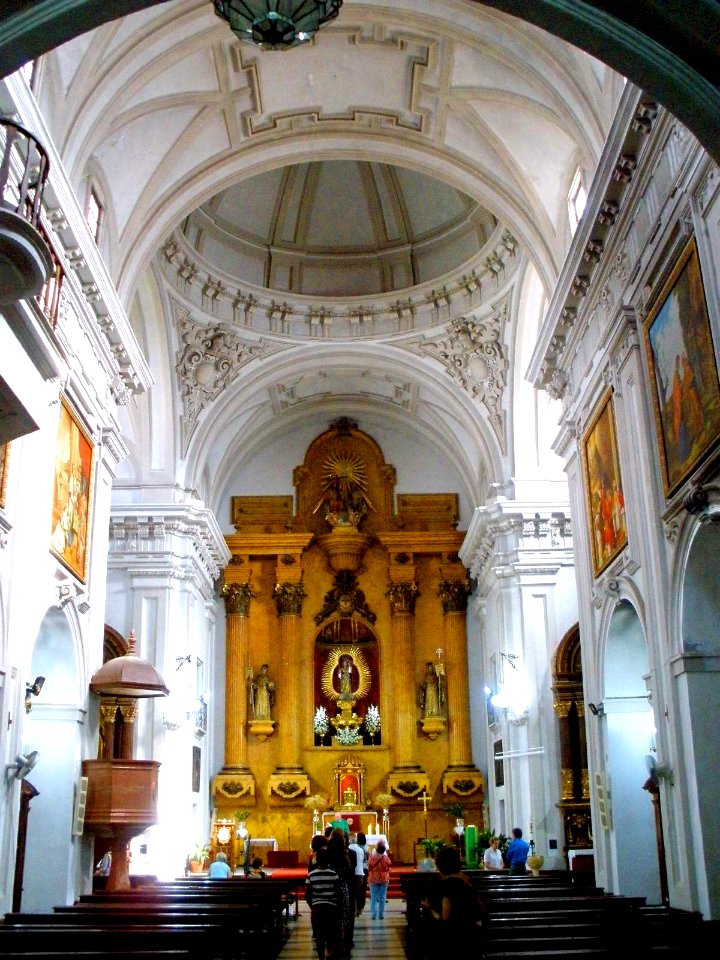 Antequera - Iglesia-Convento de la Santísima Trinidad 04
