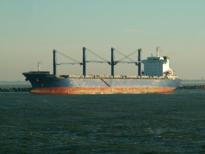 Anthea - IMO 9112973 - Callsign A8IJ6 -p1 leaving Port of Rotterdam, Holland 29-Jan-2006