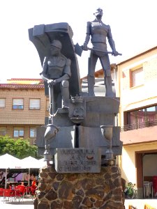Andorra (Teruel) - Esculturas, memoriales y monumentos 04