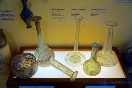 Ancient Roman glass vessels from Cyprus, 1st-3rd centuries AD - Cesnola Collection, Harvard Semitic Museum - Cambridge, MA - DSC06282