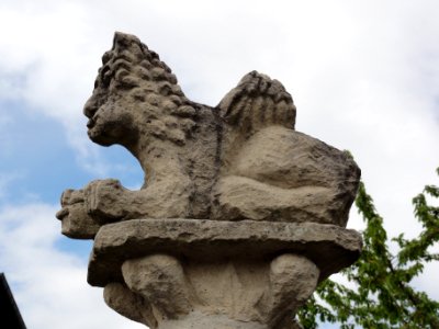 Andelain (Aisne) calvaire sculpté (03)
