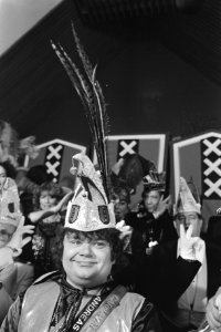 André Hazes na zijn benoeming, Bestanddeelnr 931-7993