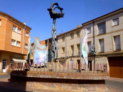 Andorra (Teruel) - Esculturas, memoriales y monumentos 02