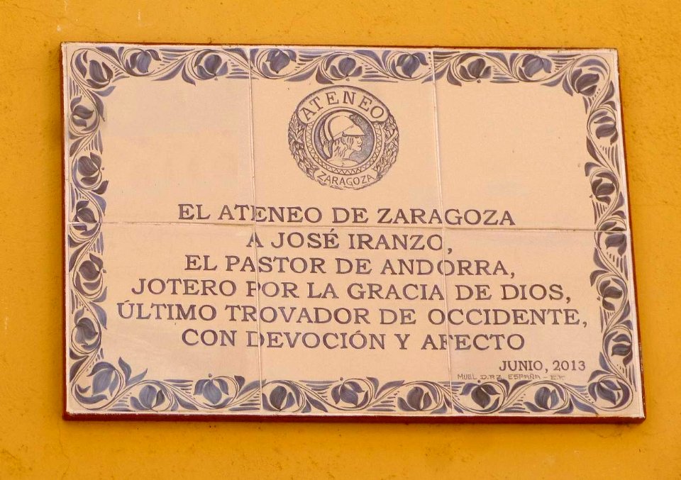 Andorra (Teruel) - Esculturas, memoriales y monumentos 08