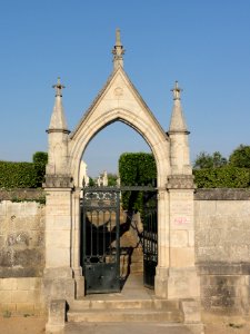 Ancemont (Meuse) cimetière, le portail