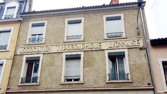 Ancien immeuble de l'Association typographique lyonnaise photo