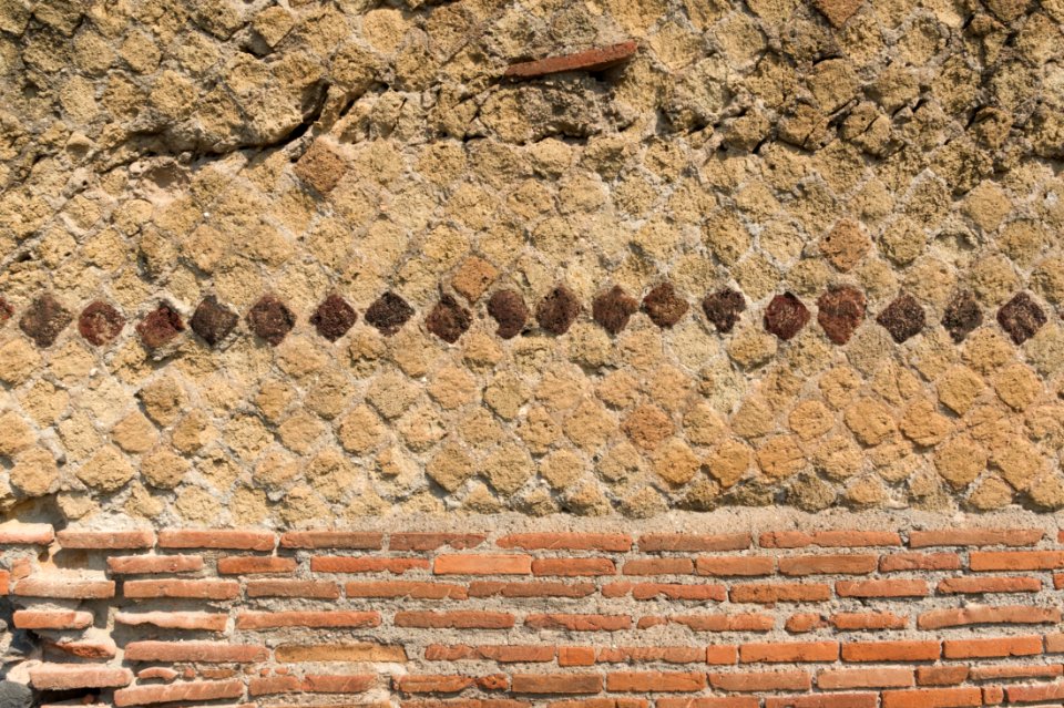 Ancient roman wall Herculaneum