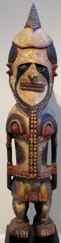 Ancestor figure (uli), Central New Ireland, Papua New Guinea, wood, lime and pigment, HAA
