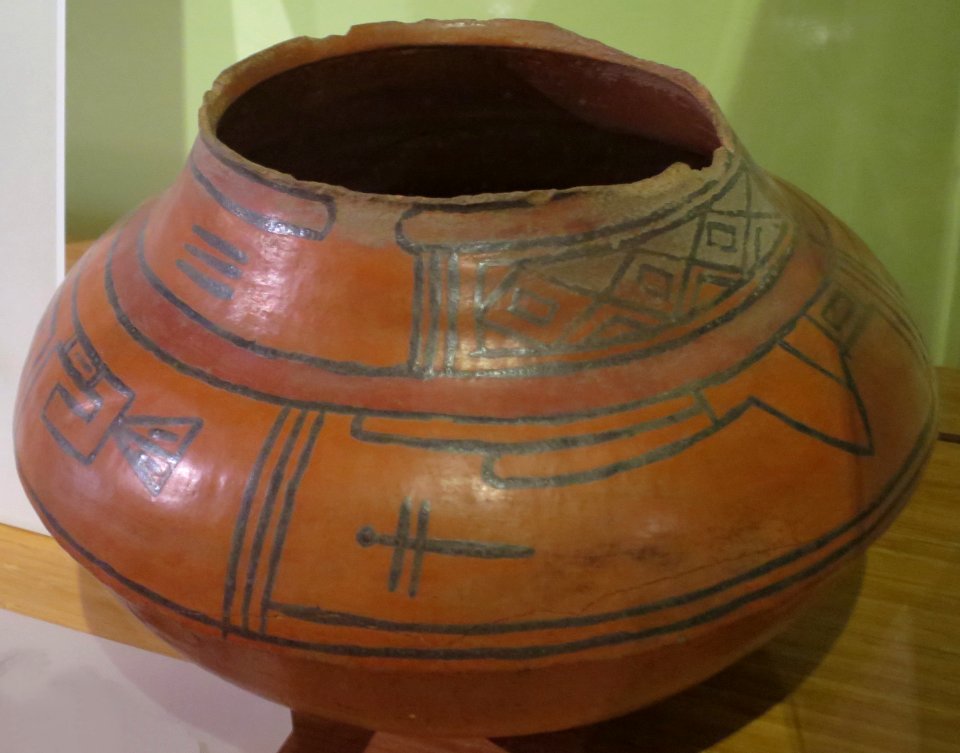 Ancestral Pueblo, San Lazaro glaze polychrome jar, 1490-1550, Heard Museum