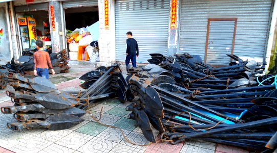 Anchors for sale in Haikou 01 photo