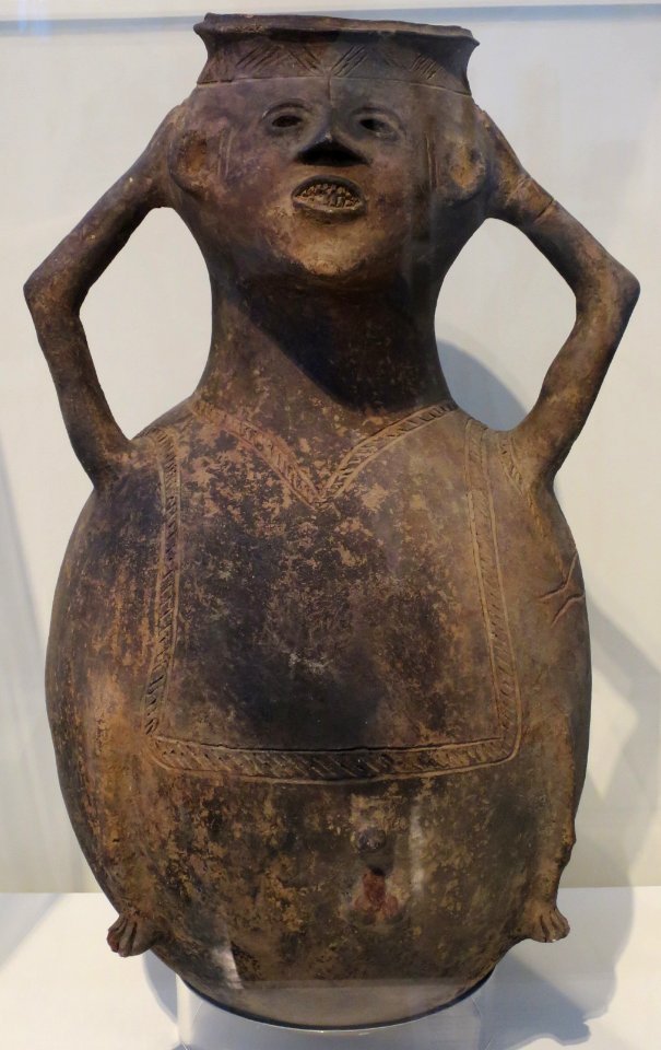 Ancestor figure jar, Mambila people, Honolulu Museum of Art, 4297.1